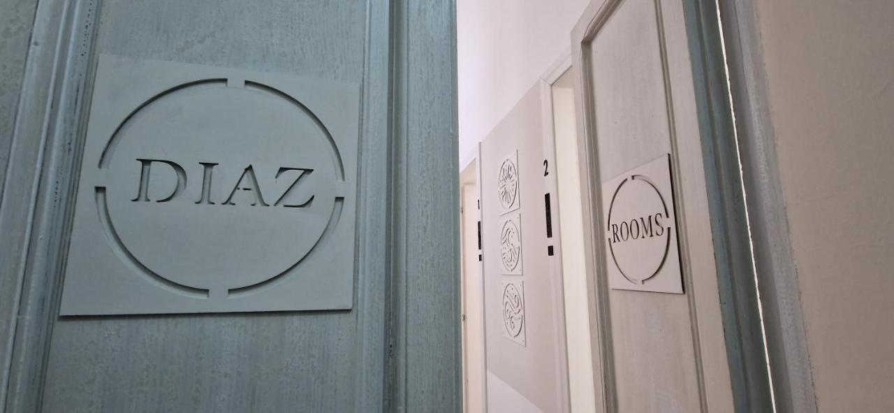 Diaz Rooms Lecce Exterior foto
